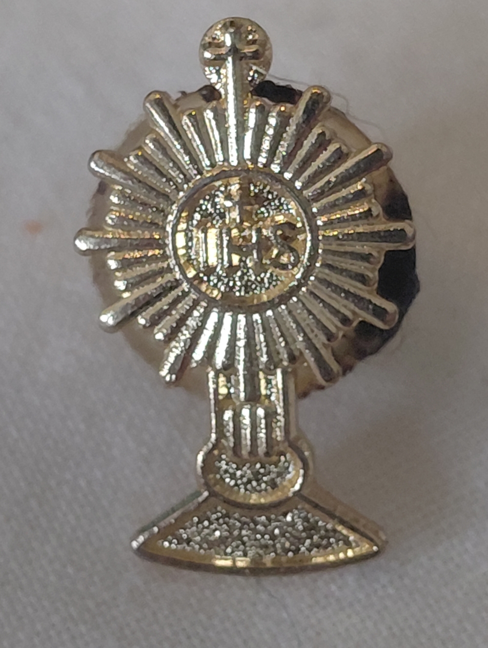 Gold-tone Religious Monstrance Pin